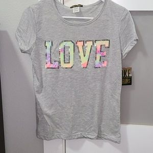 Grey medium love tee shirt